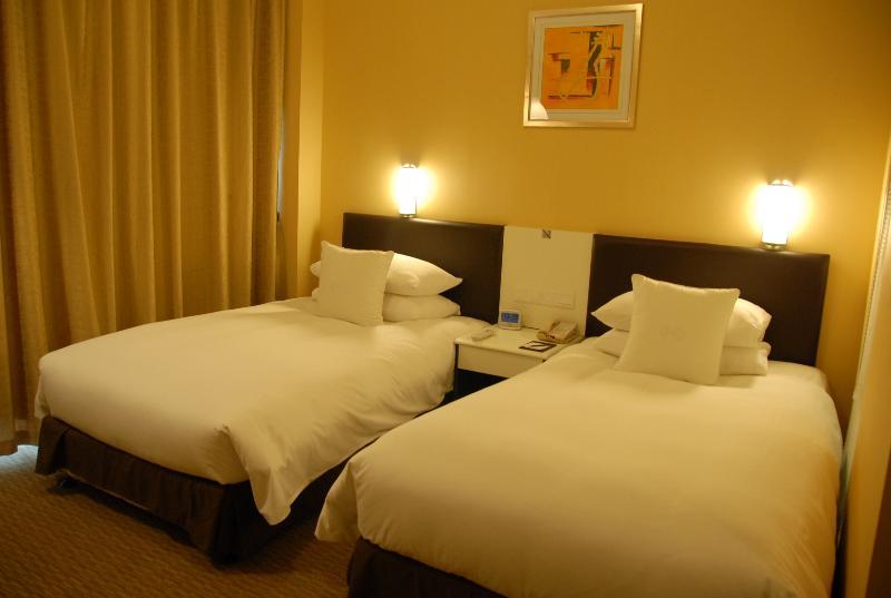 Gloria Plaza Hotel Kangqiao Shanghai Eksteriør billede