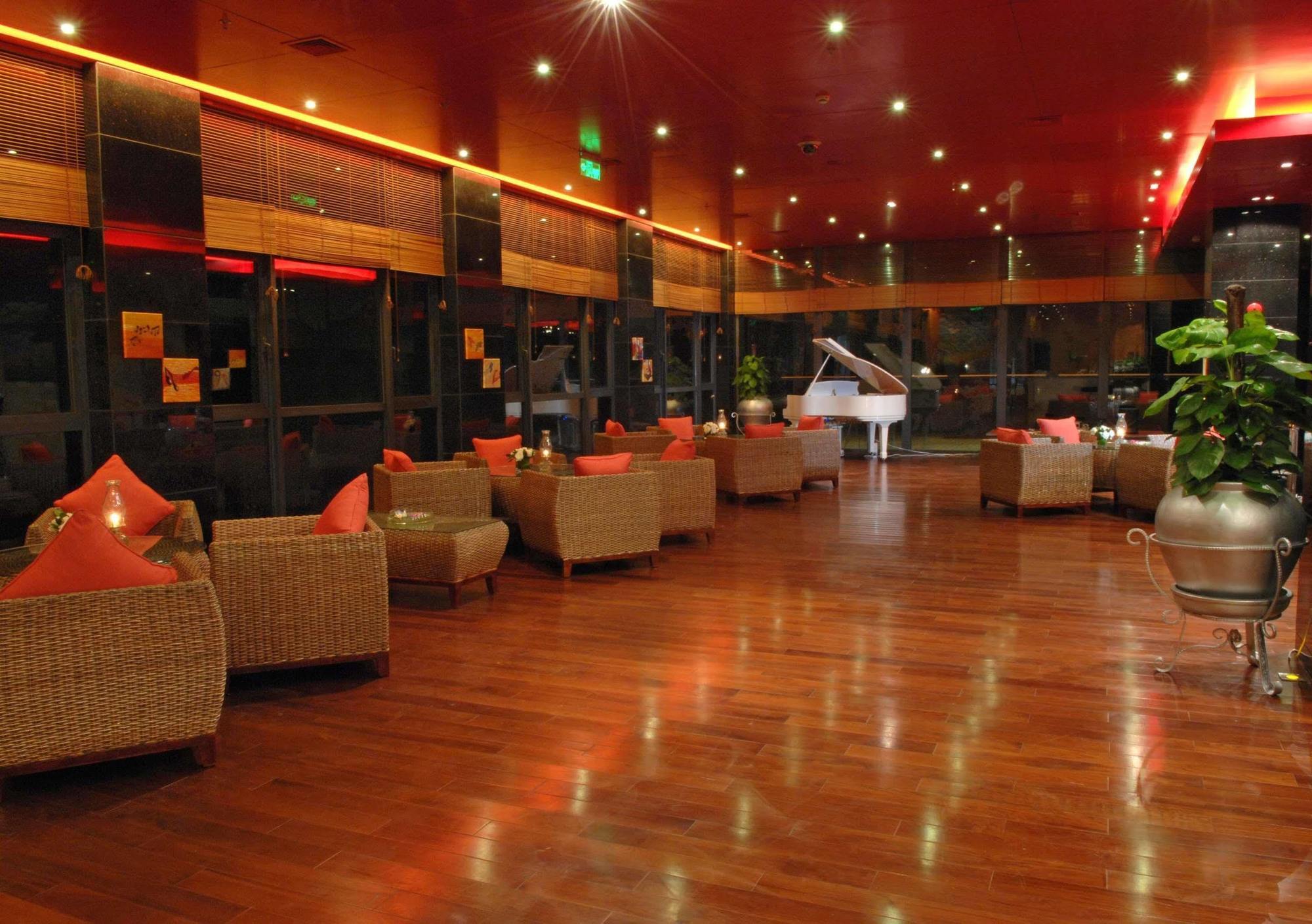 Gloria Plaza Hotel Kangqiao Shanghai Restaurant billede
